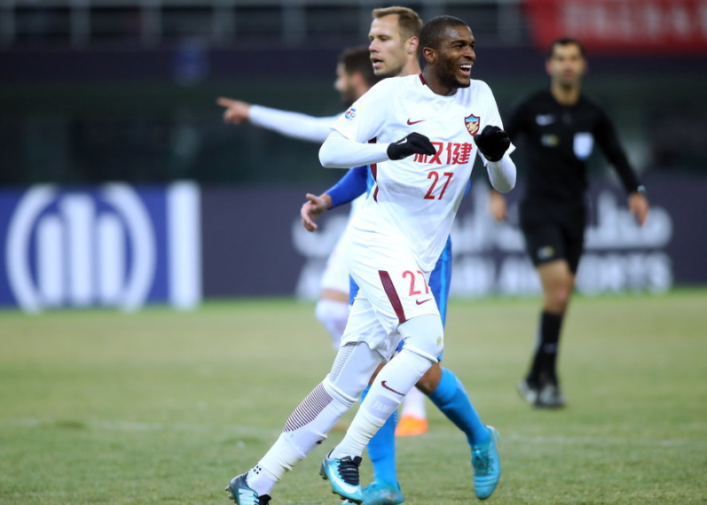 pg试玩-圣埃蒂安客场逼平对手,表现平稳,态度积极